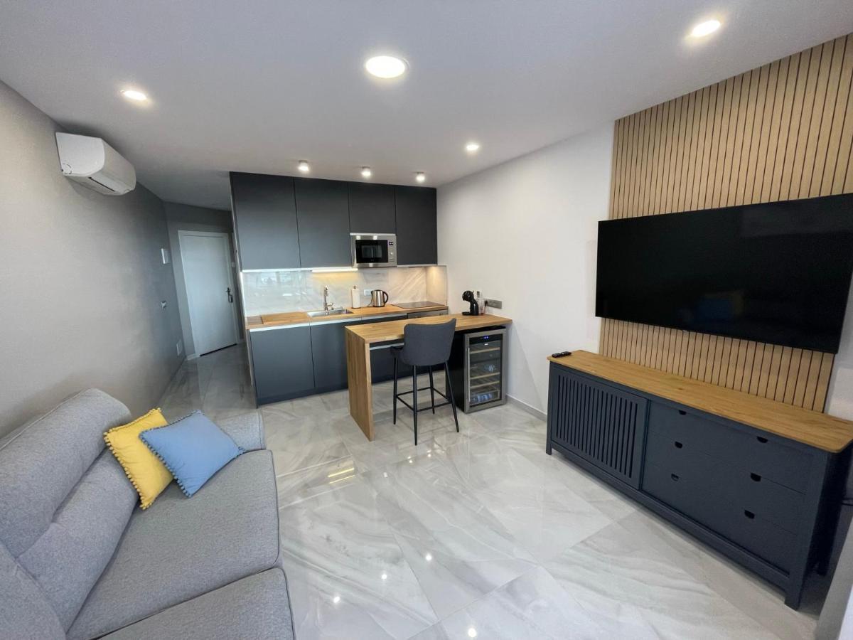 Luxury Diamond - Ocean View, Big Terraces, Air Con, Wifi Lejlighed Los Cristianos  Eksteriør billede
