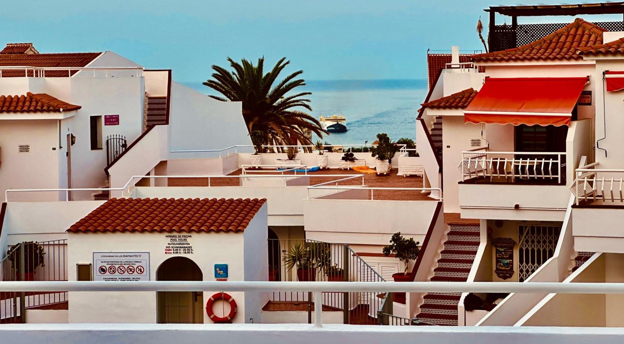 Luxury Diamond - Ocean View, Big Terraces, Air Con, Wifi Lejlighed Los Cristianos  Eksteriør billede