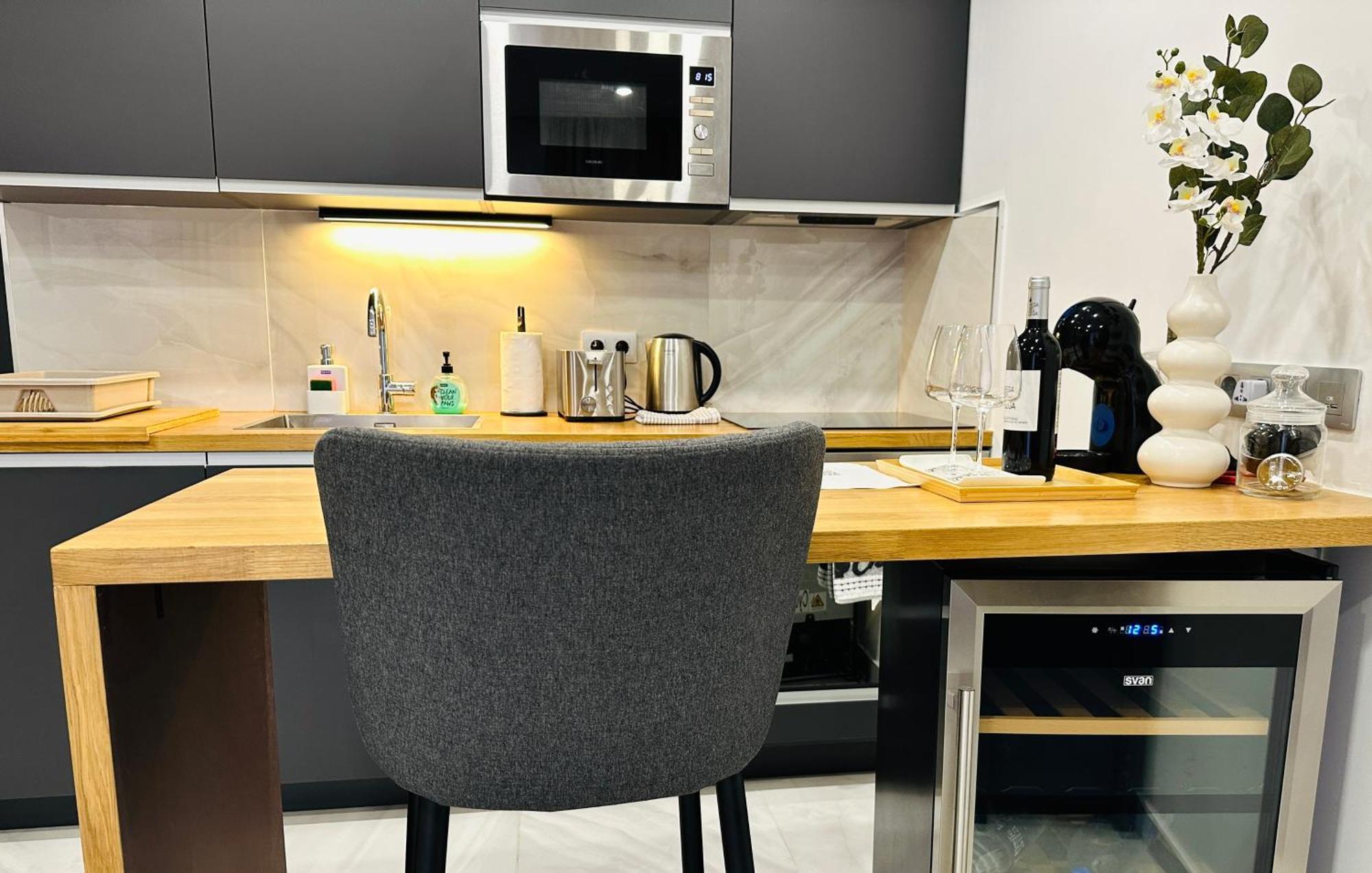 Luxury Diamond - Ocean View, Big Terraces, Air Con, Wifi Lejlighed Los Cristianos  Eksteriør billede